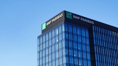 BNP Paribas signe un nouvel accord avec UNI Global Union qui renforce le socle social de référence commun à l’ensemble des collaborateurs